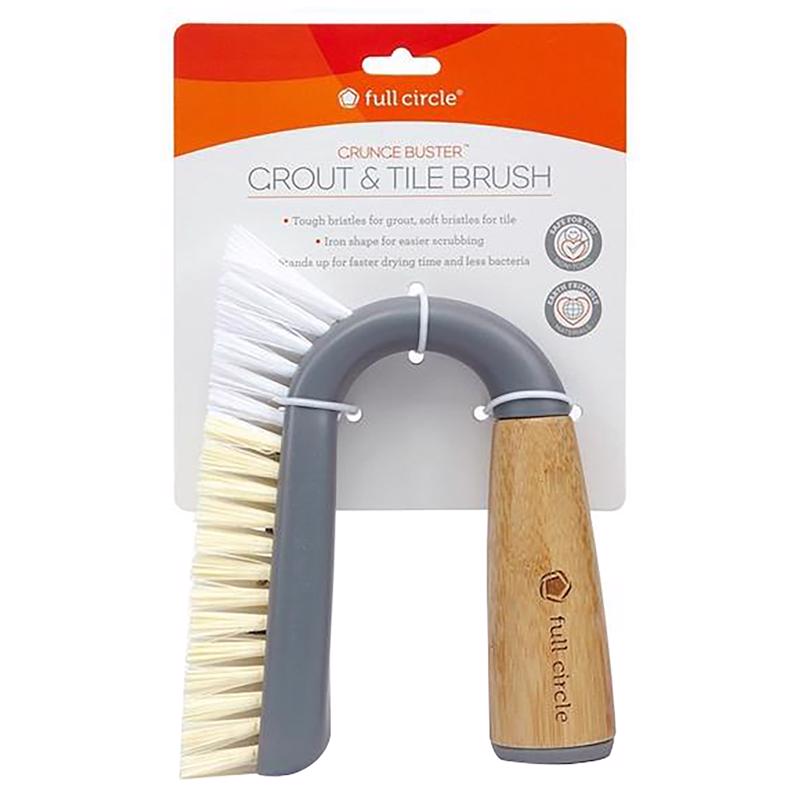 Cepillo para juntas y azulejos Full Circle Grunge Buster de 1.5 pulg. de ancho, cerdas medianas y mango de bambú