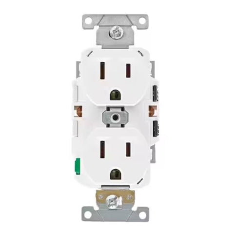 Leviton Lever Edge 15 amps 125 V White Outlet 1 pk