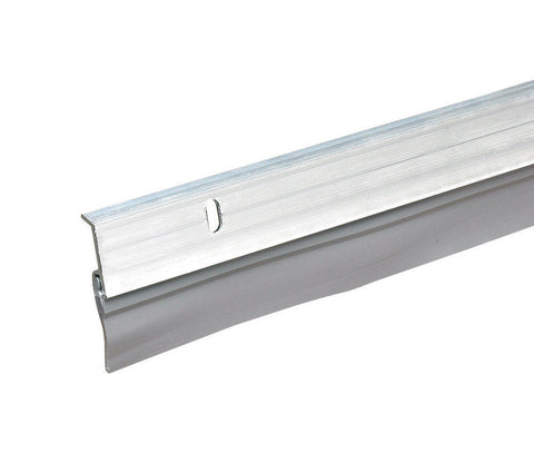 Frost King 36 pulg. L Guardapolvo para puerta de aluminio plateado/vinilo 1 pza.