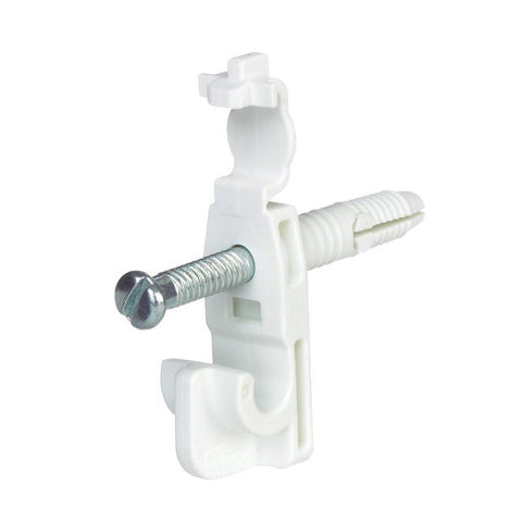 Rubbermaid 8.6 in. H X 7 in. W X .5 in. L Plastic Clip