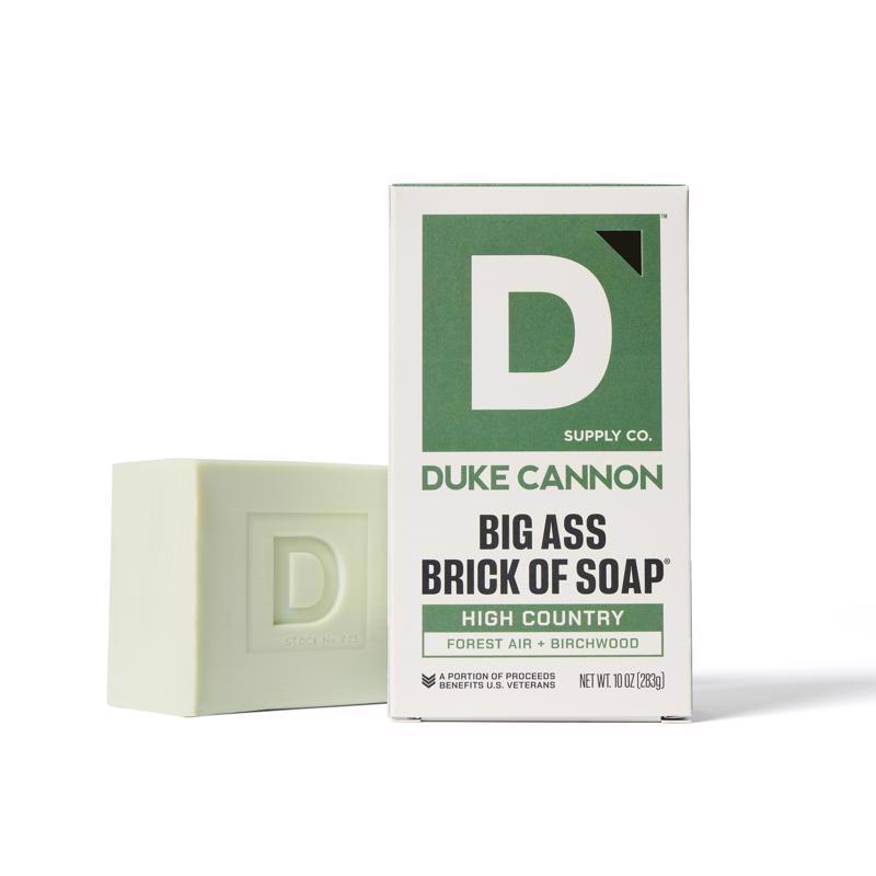 Duke Cannon Jabón en barra con aroma a bosque de tierras altas y abedul, 10 oz, paquete de 1